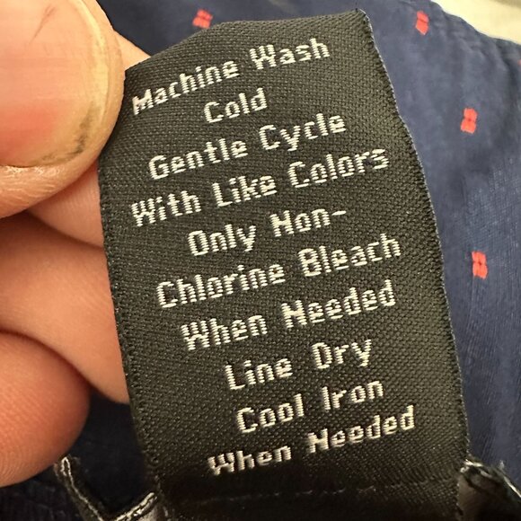 Attire Woman's Shorts Navy With Red Dots Size 20W - Picture 4 of 5